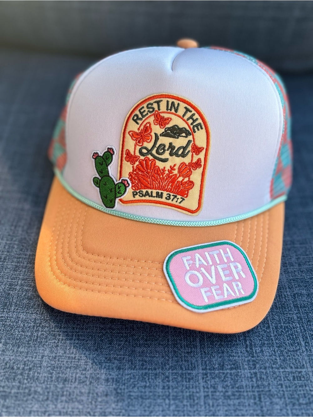 ⭐️Faith Over Fear Trucker Hat - 'Rest in the Lord' Patch - Peach & White